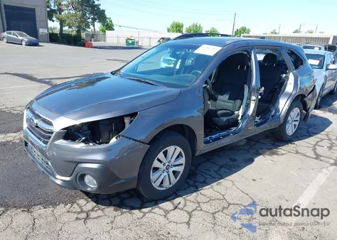 2019 Subaru Outback 2.5I Premium из США, поврежденный, VIN 4S4BSAHC2K3273073